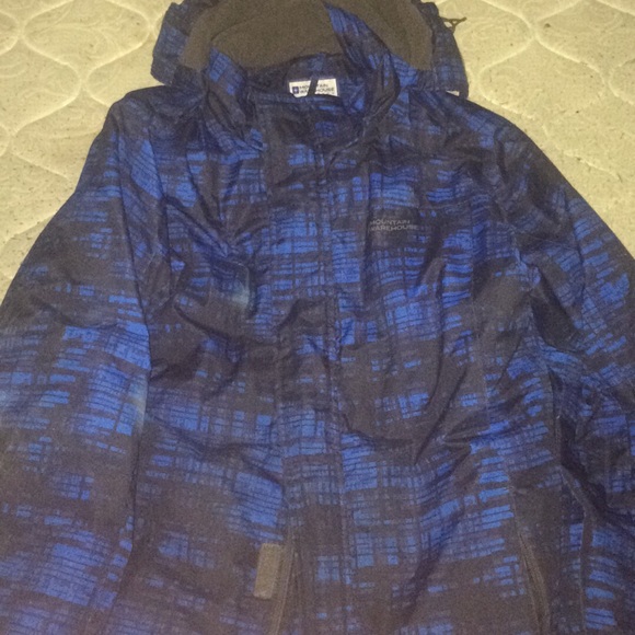 Mountain warehouse jacket & Calvin Klein sweater - Picture 2 of 2